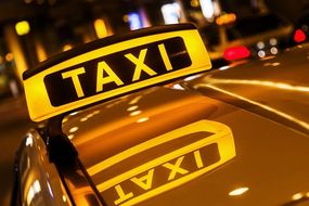 Игра в поддавки. Что ждёт омский рынок такси с приходом новой зарубежной компании?