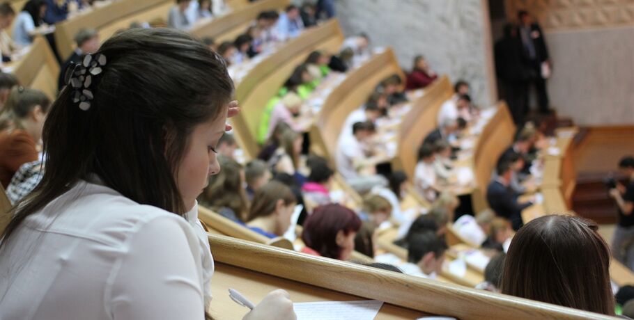 Студенты-"молчуны" получат миллион рублей на стартап