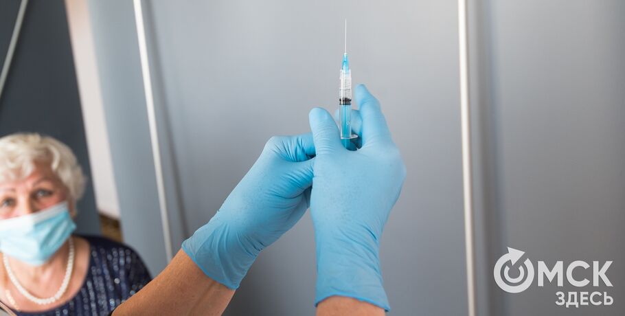 "Лёгкую" вакцину для переболевших коронавирусом отправили в регионы