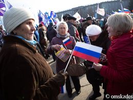 Праздник, который всегда с тобой... Как отмечали День народного единства и годовщину Октябрьской революции: кому мир и согласие в Омске мешают?