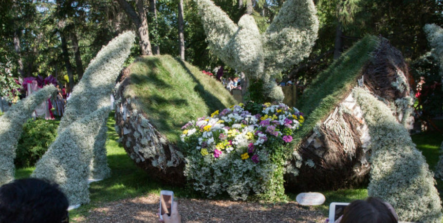 В сквере "Флоры" построят зелёные "Тобольские ворота" и усадят цветочную "Любочку"
