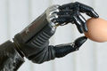 Филантроп из Норильска создаёт бесплатные бионические протезы рук
