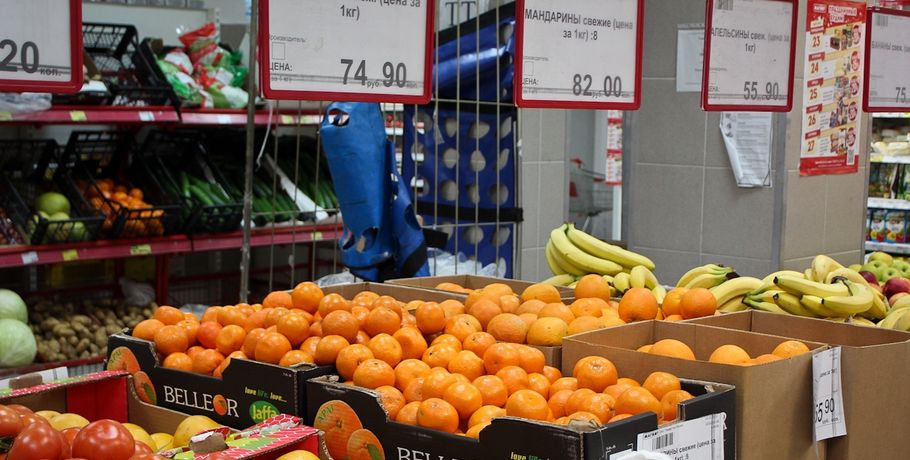 На омских рынках подскочили цены на овощи