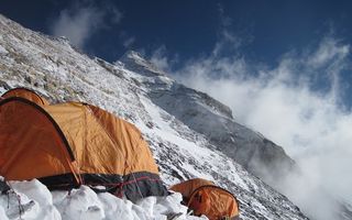 Дважды за неделю армянские альпинисты покорили высочайшую гору мира