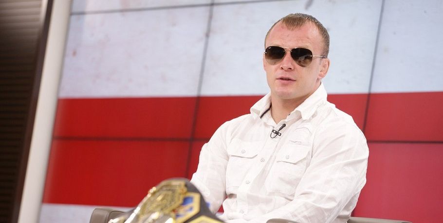 Три MMA-промоушена ведут борьбу за Александра Шлеменко
