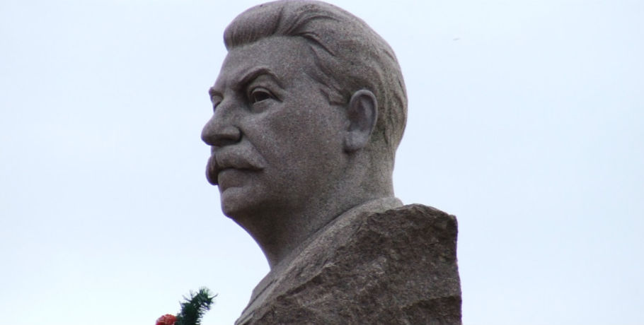 Новосибирцы предлагают поставить в центре города памятник Сталину
