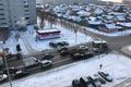 В Омске попавший в ДТП снегоуборщик перегородил улицу