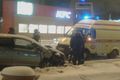 В центре Омска произошло лобовое столкновение автомобилей