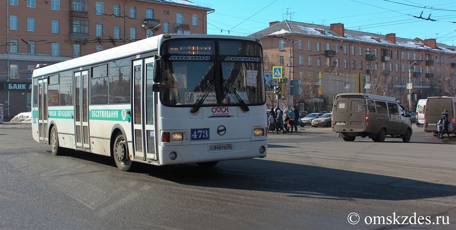Место отменённых маршруток в Омске заняли 30 дополнительных автобусов
