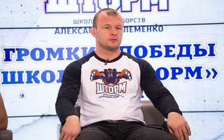 Александр Шлеменко примет участие в главном бою М-1 Challenge 75