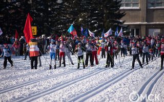 Ришат Мутогаров и Оксана Усатова стали победителями "Лыжни России" в Омске