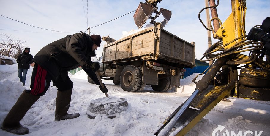 Омские дорожники убрали полмиллиона кубометров снега за зиму