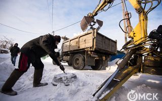 Омская мэрия проверит, как управляющие компании убирают снег