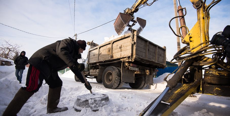 Омская мэрия проверит, как управляющие компании убирают снег