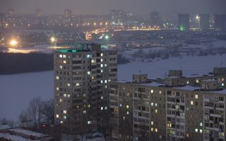 В Омске отправили в тюрьму экс-полицейского и его жену за продажу несуществующих квартир