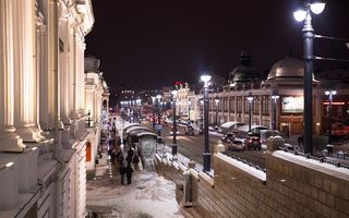 СК заинтересовался падением снега на прохожих на улице Ленина