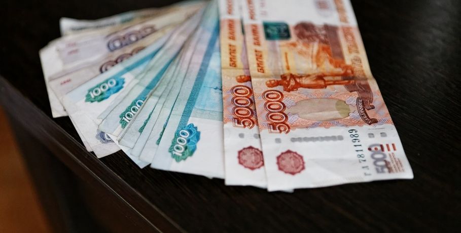 Омичи хотят получить налоговые вычеты почти на миллиард рублей