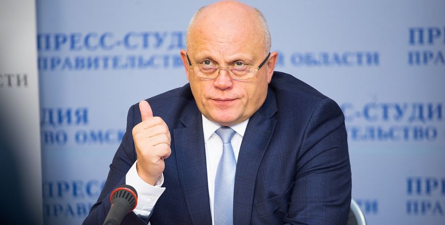 Омский губернатор отказался комментировать уголовное дело Гребенщикова