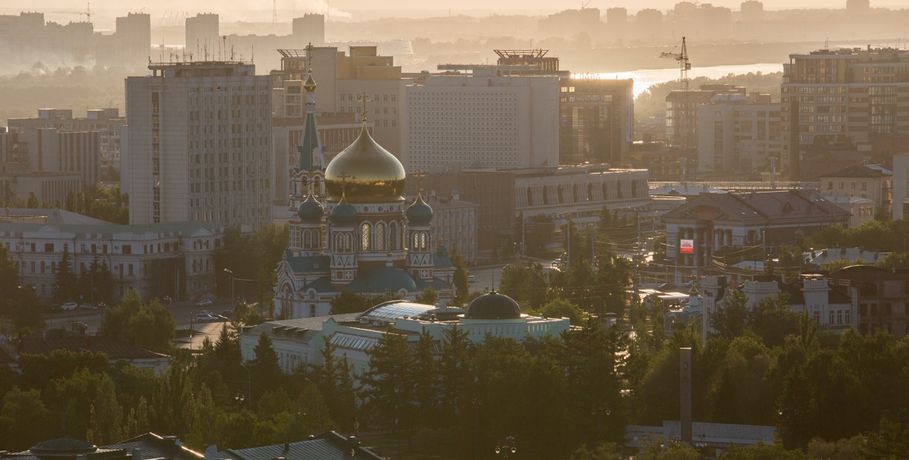Единоросс Жуков отметил, что Омск после 300-летия "выглядит прекрасно"