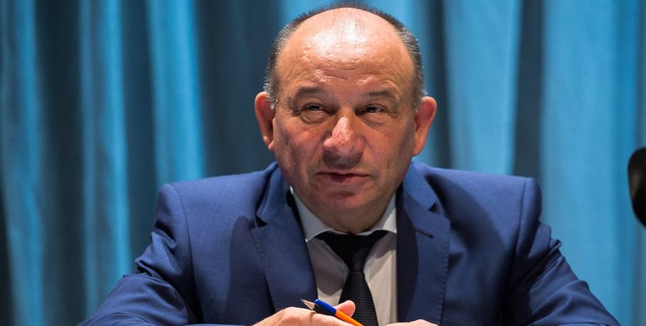 Министр культуры Омской области Виктор Лапухин уходит в отставку