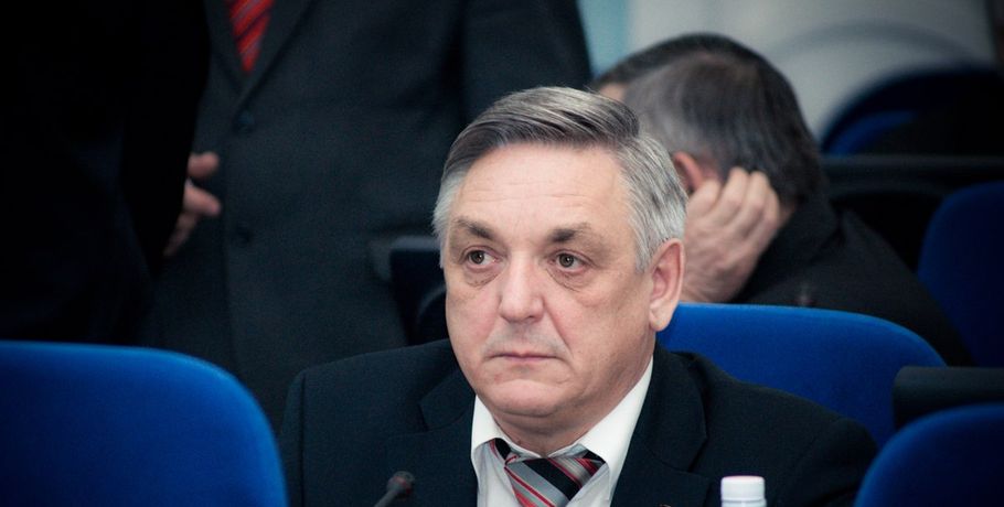 Кандидат в мэры Омска обвинил горсовет в бездействии