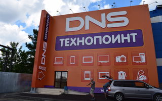 В Омске открылся самый большой магазин DNS "Технопоинт"