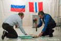В Омске неиспользованные бюллетени для голосования разрубили топором