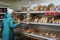 Министр Чекусов уверил омичей, что хлеб в области не подорожает