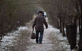 Скользкий Омск: что делать, если вы стали жертвой гололеда