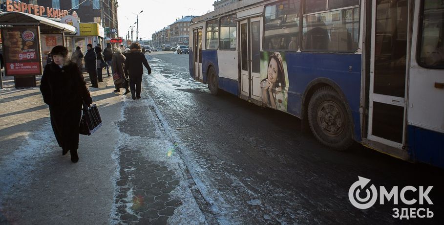 Тарифы на проезд в омских автобусах выросли почти на треть