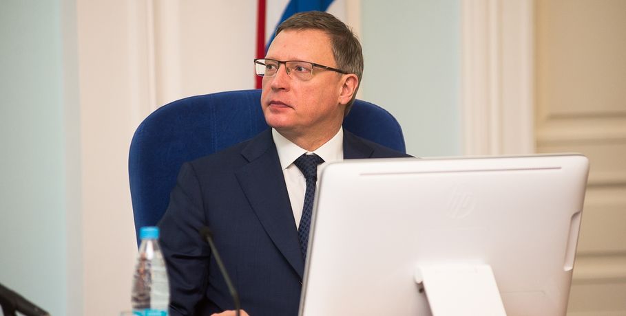 Бурков узнал, что сдерживает развитие бизнеса в Омске и как "играть с налогами"
