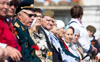 Омских ветеранов ждет выплата ко Дню Победы