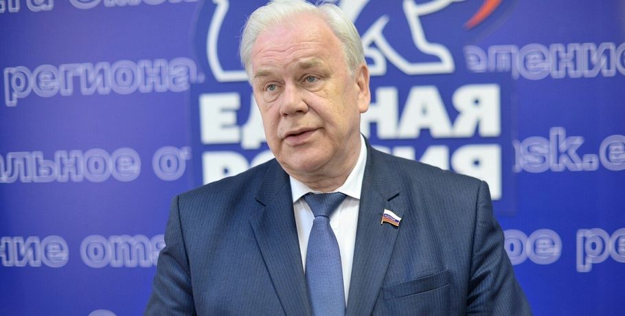 Омский сенатор Сергей Попов решил покинуть Совет Федерации