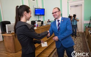 Омского депутата Сокина обвинили в присвоении чужой работы
