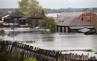 В Омской области может затопить 34 дороги
