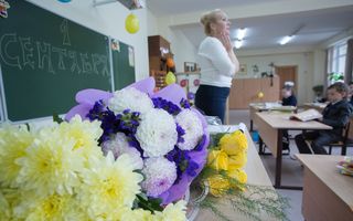 Пять педагогов из Омской области продолжают бороться за звание "Лучший учитель России"  