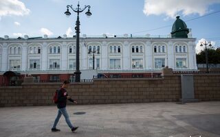 Минимальная зарплата в Омске поднялась до 11 163 рублей