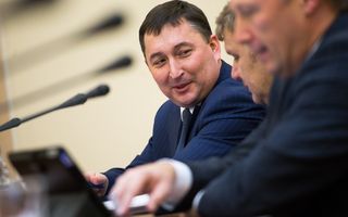 Омский министр рассказал, на что потратил 6,8 млрд рублей