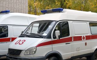 В Омске на Багратиона в аварии с двумя иномарками пострадали люди