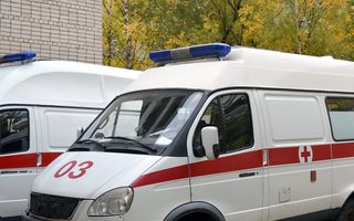 В Омске пострадал мотоциклист после столкновения с "девяткой"