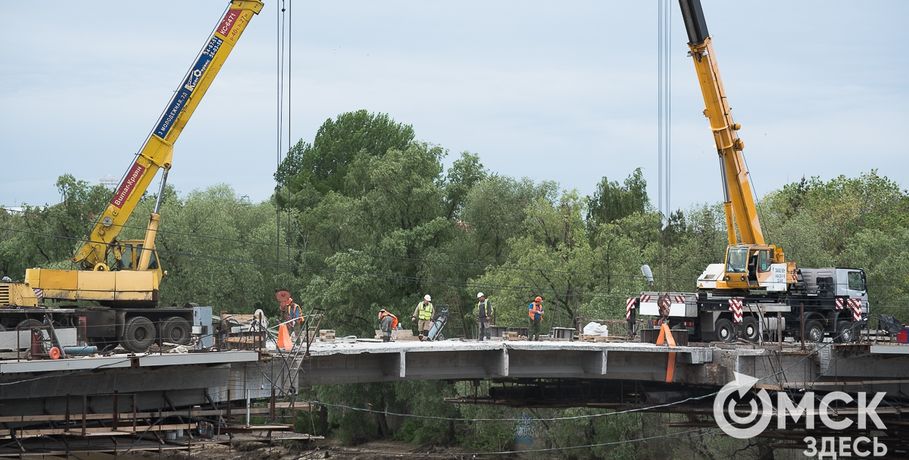 Гранит и подсветка не увеличили затраты на ремонт Юбилейного моста