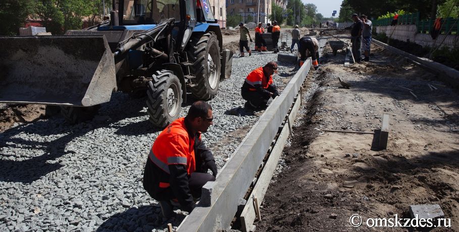 В Омске обещают отремонтировать 300 тротуаров