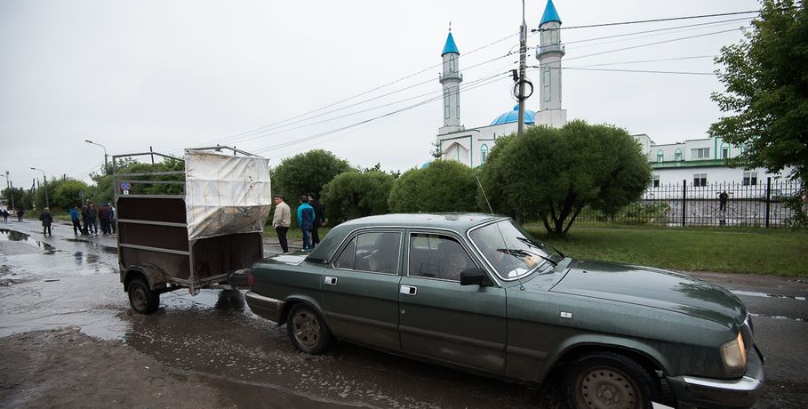 Курбан-байрам в Омске: перекрытые дороги и жертвенные бараны
