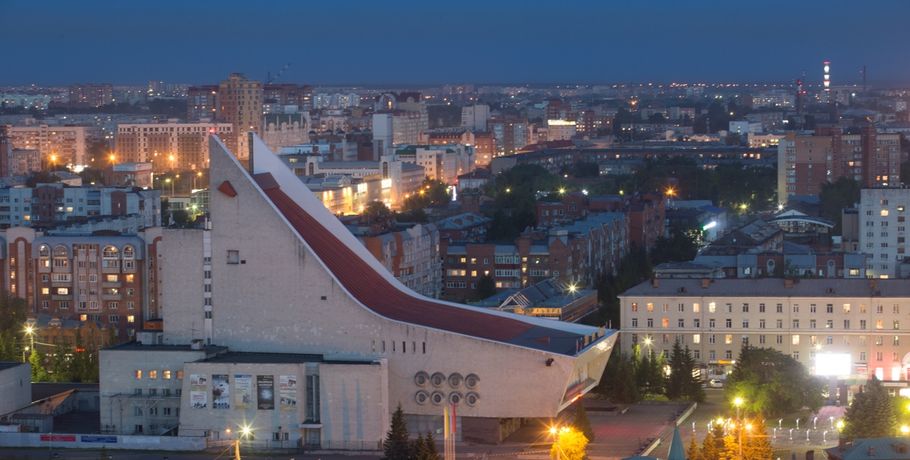 Омский театр начнёт сезон без новых кресел