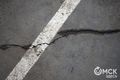 В Омске отремонтированные дороги покрылись трещинами