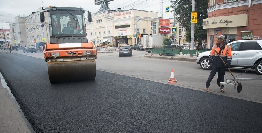 При ремонте дорог в Омске будут делать ливнёвки и остановки