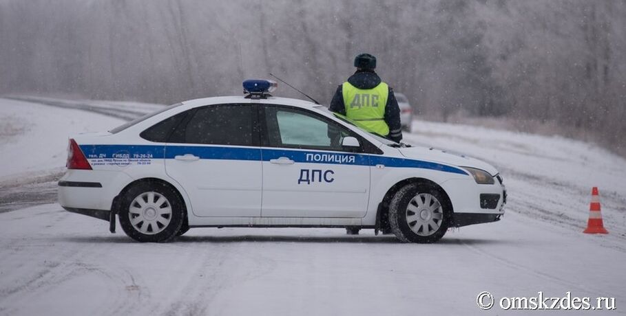 Омских водителей предупредили об ухудшении ситуации на дорогах