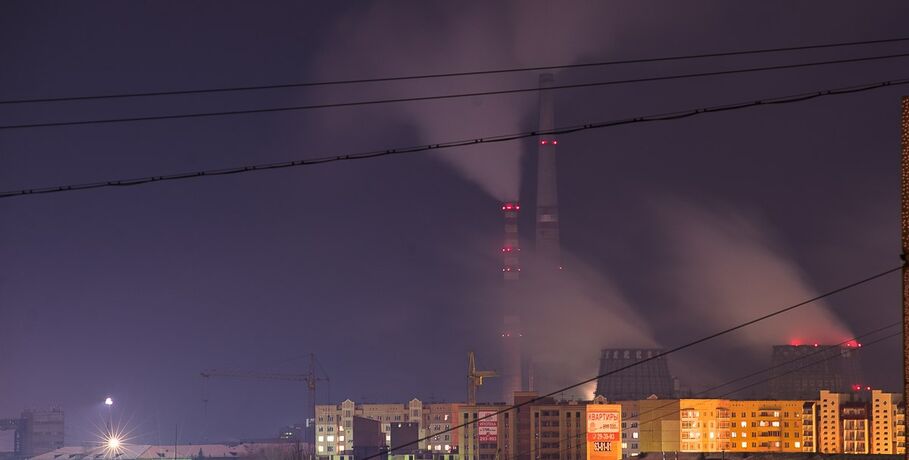 Омские предприятия оштрафовали за испорченный воздух