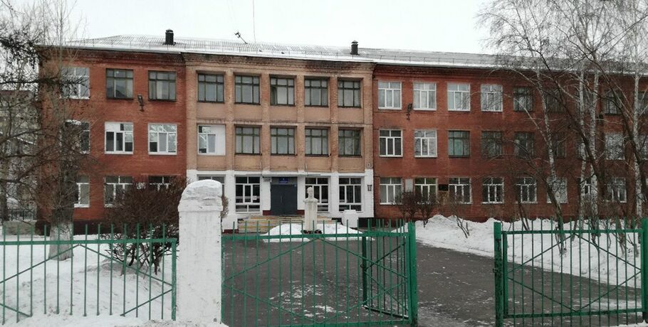 В Омске на карантин закрыли уже 32 школы