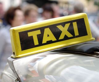 Омичи не любят заказывать такси для других людей